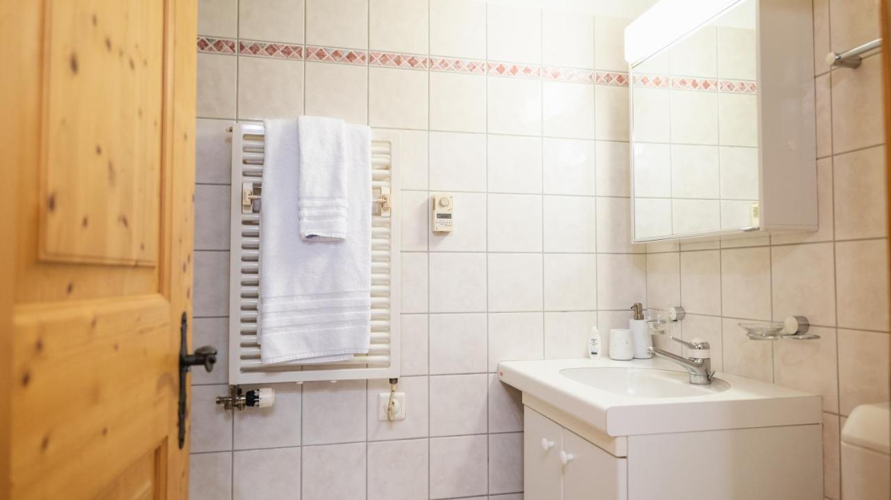 Wunderstay Alpine 16 Chic Studio Central Location Klosters Bagian luar foto